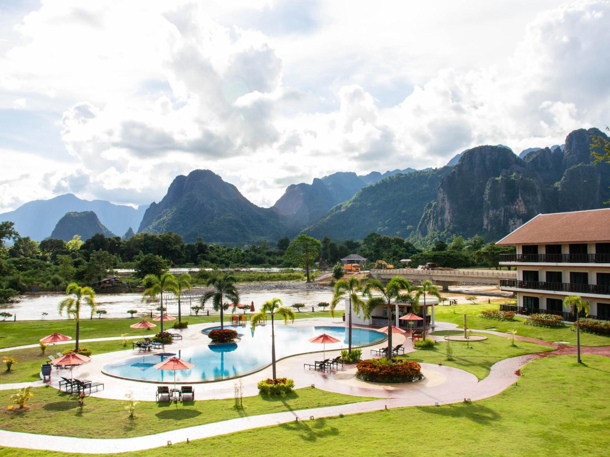 Tmark Resort Vangvieng Ванг-Виенг Экстерьер фото